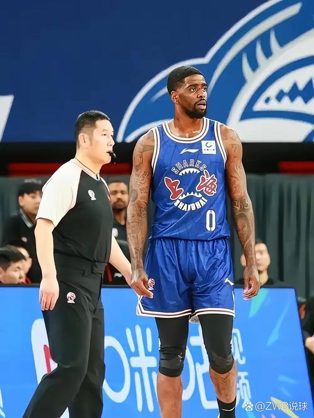 上海男篮实力擒敌，取得关键胜利的简单介绍