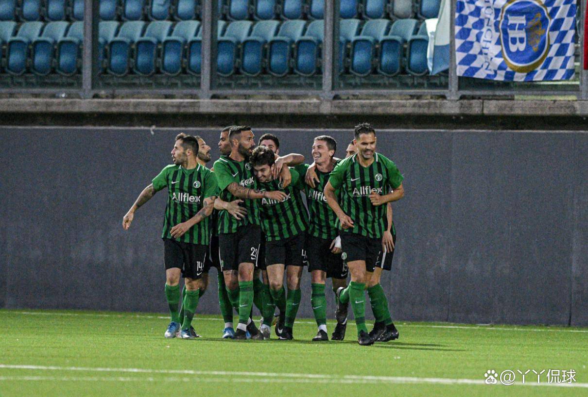 世界足球明星赛场上演巅峰对决,精彩可期的简单介绍 世界足球明星赛场上演巅峰对决,精彩可期的简单介绍